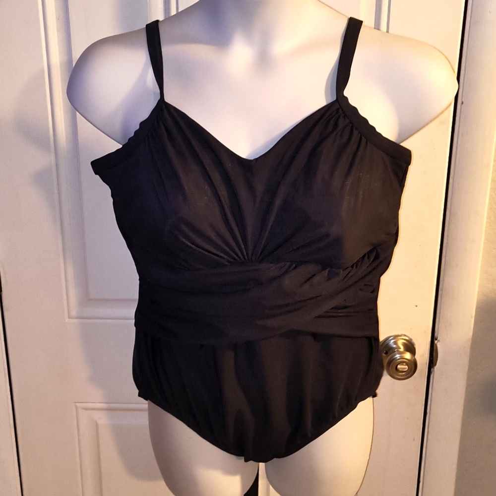 LANDS' END Black One PC Swimsuit w/Ruching 20W NEW